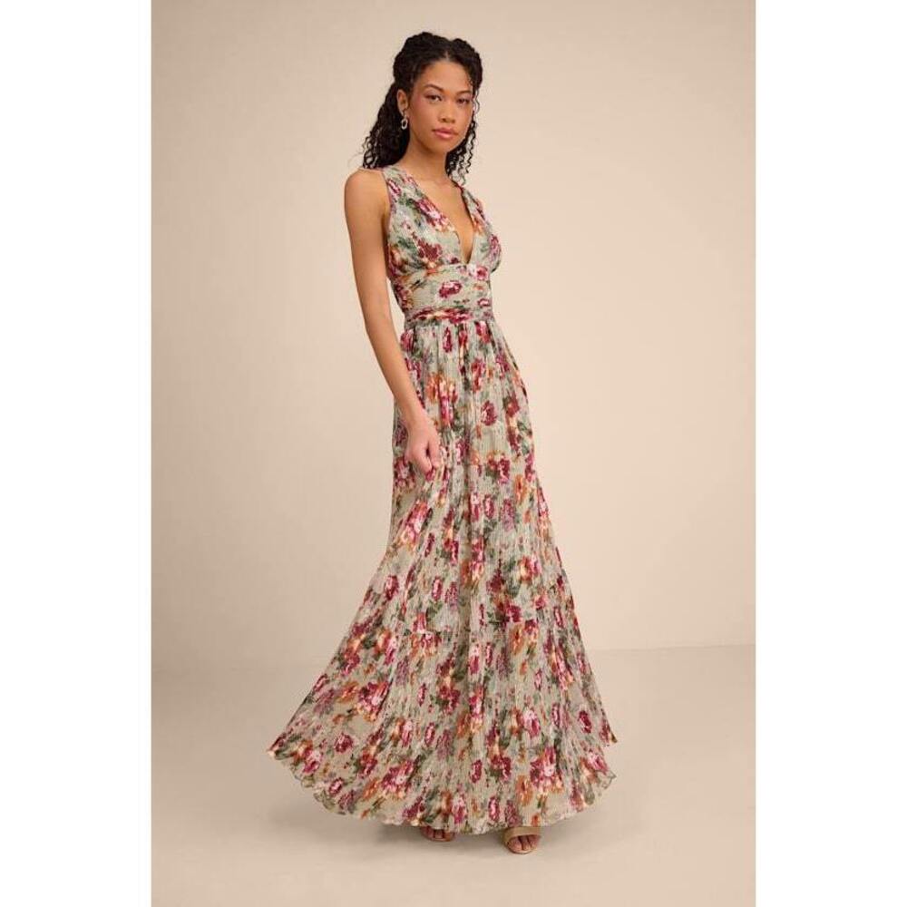 Lulus Leora Sage Floral Pleated Tiered Maxi Dress Green - Size L